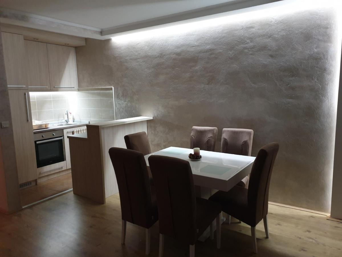 Apartman Crown Vrnjačka Banja エクステリア 写真